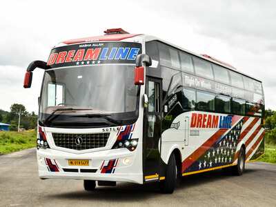 Dream Line Travels bus 1